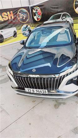 دۆنگ فینگ ئیلۆس هیوج